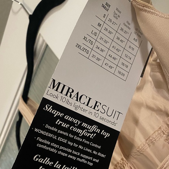 Miracle Suit ‘Back Magic’ Shapewear Shaper Bodysuit, Size Small NWT Nude Color - Picture 7 of 11